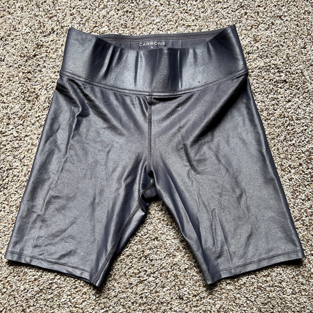 Carbon 38 High Rise Biker Short in Takara Shine